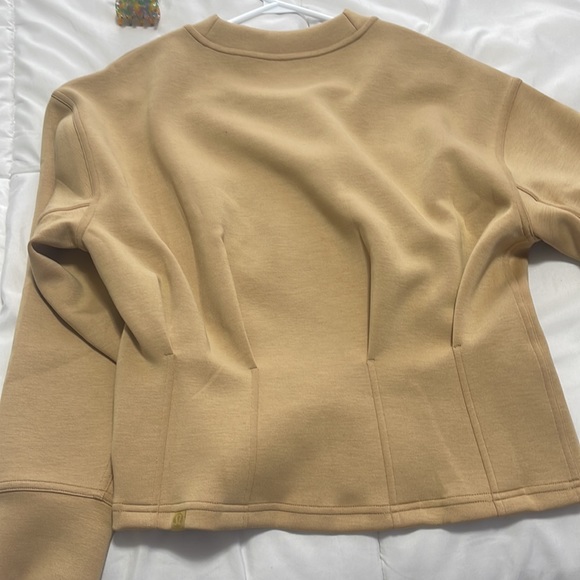 Lulu sweater - Picture 2 of 3